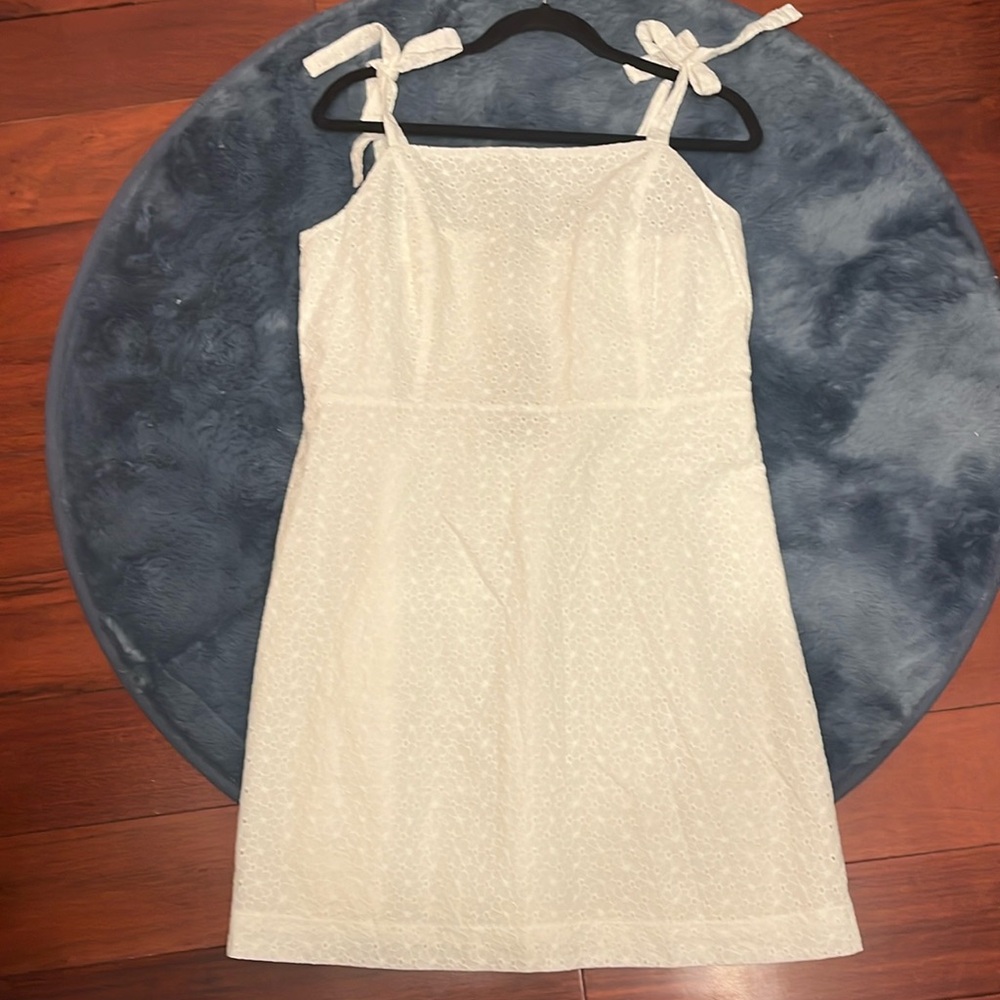 NWT - Floral eyelet dress